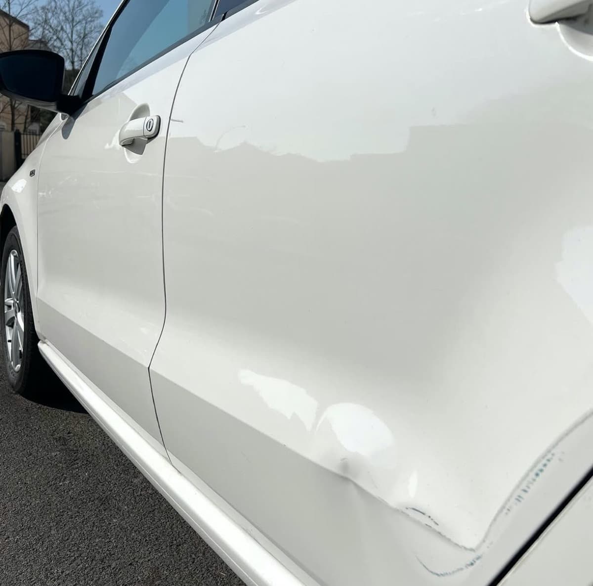 Carrosserie blanche décrassée à France — Après