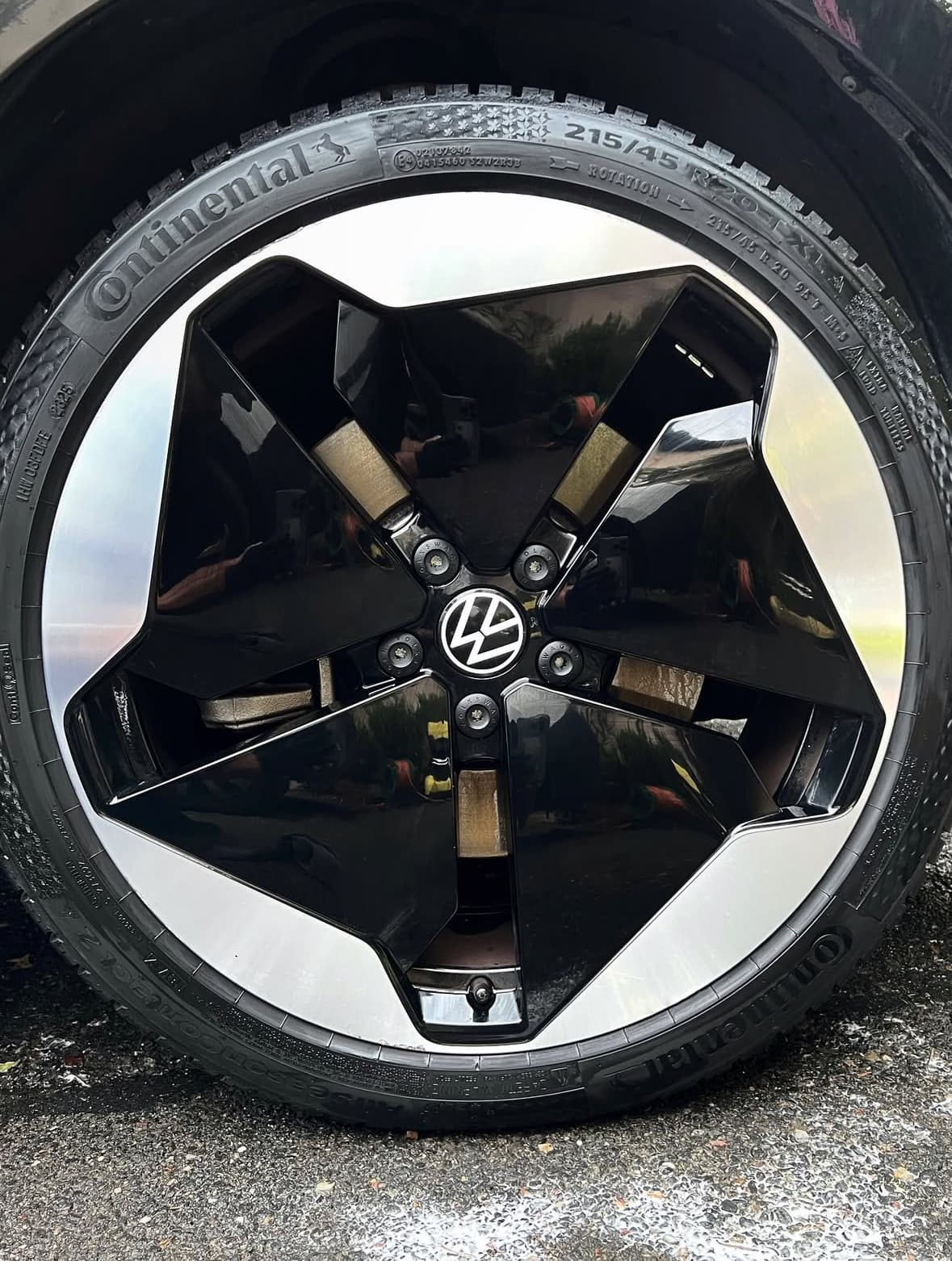 Décontamination jantes VW ID.3 à Colombelles à Caen — Après