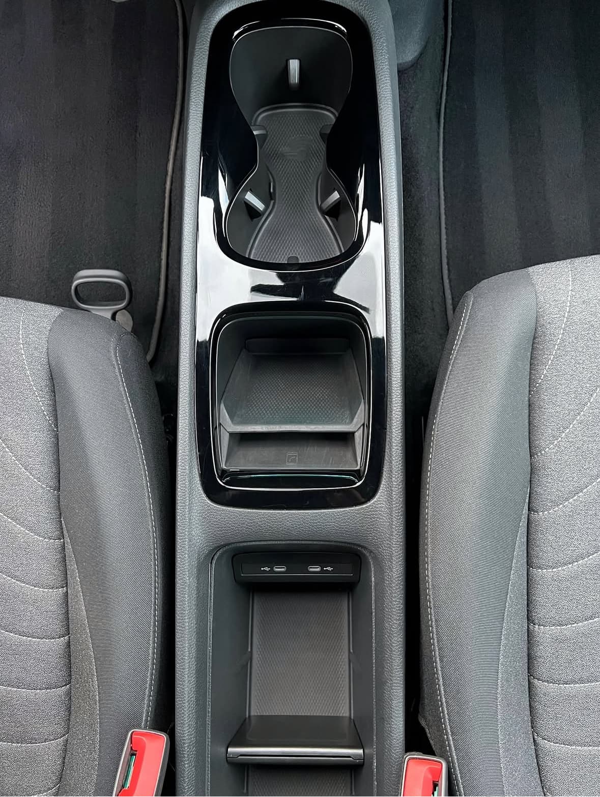 Nettoyage console arrière à Roubaix à Lille — Après