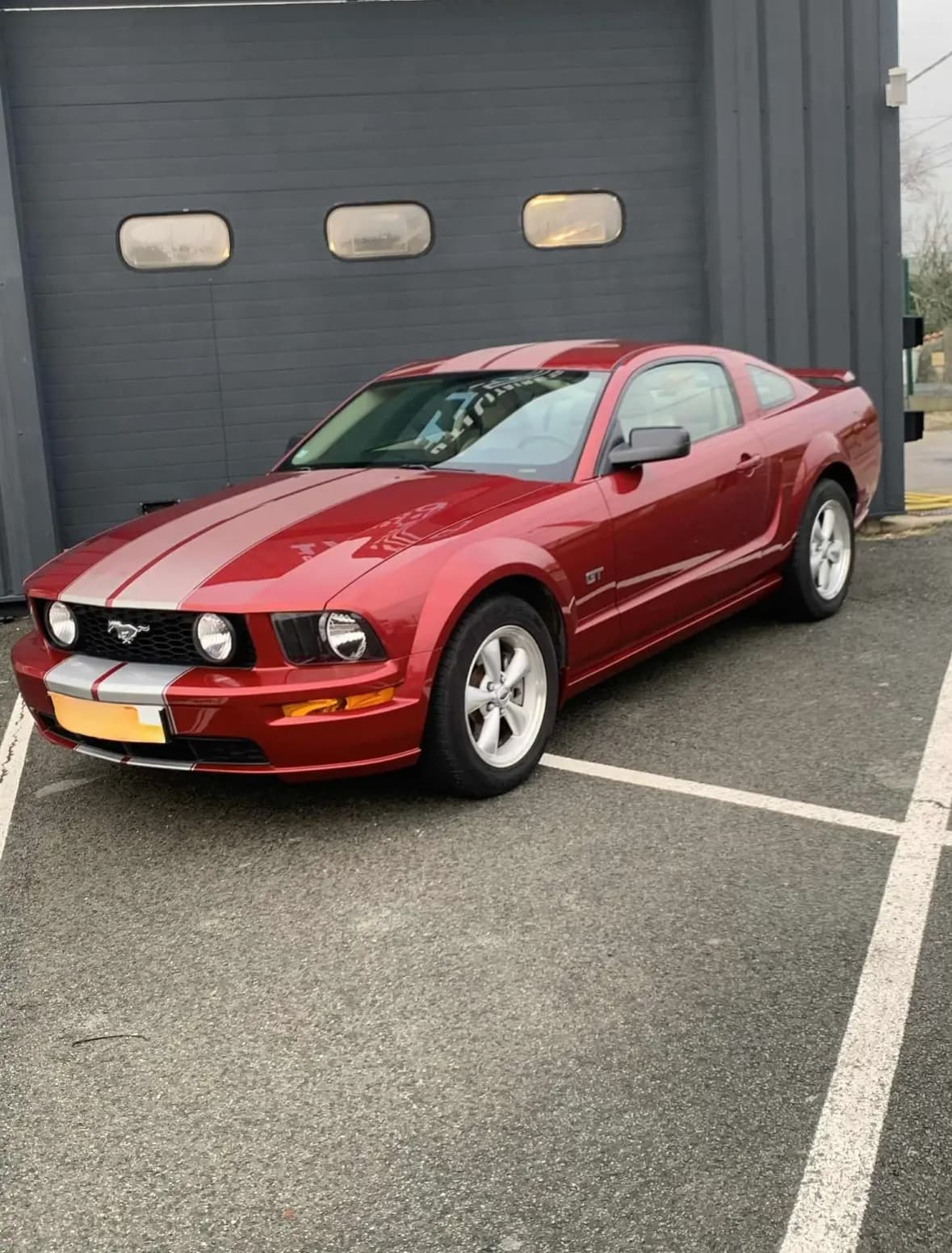 Lavage extérieur Ford Mustang GT à Saint-Grégoire à Rennes — Après