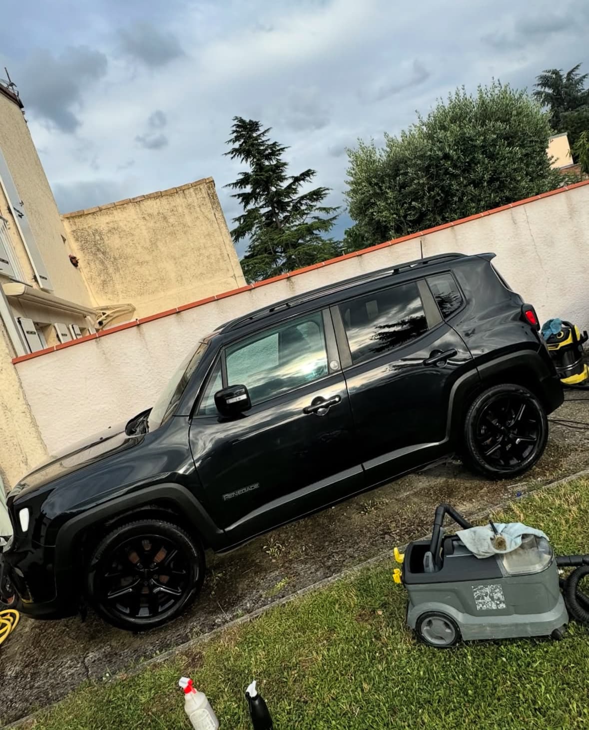 Lavage extérieur Jeep Renegade à Mundolsheim à Strasbourg — Après